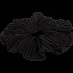 Action Scrunchies><noscript><img width=