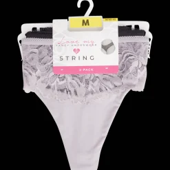 Action Strings><noscript><img width=